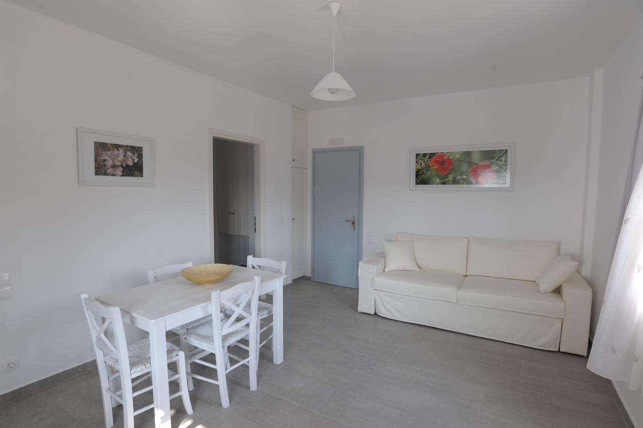 Thomas Apartments In Katapola Amorgo Esterno foto